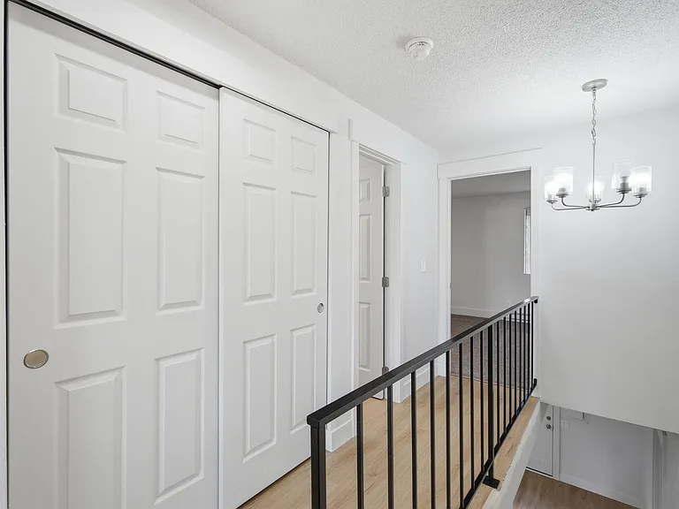 Rolling Hills Townhouses — Photo 52