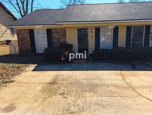 102 Peachtree Ct Photo 1