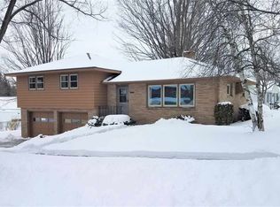 2214 N 10th St, Wausau, WI 54403