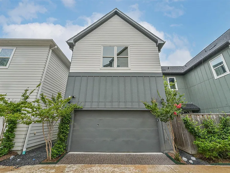 5308 S Capitol St — Photo 36