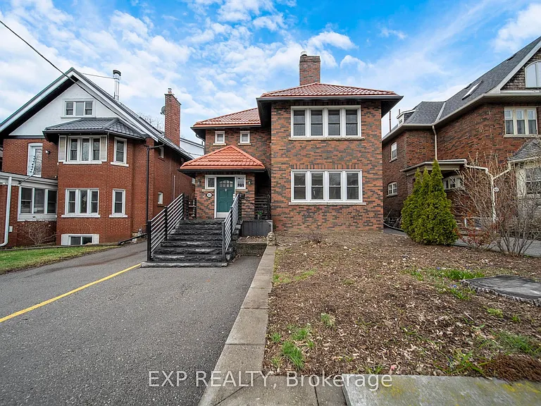 896 Avenue Rd #3 — Photo 1