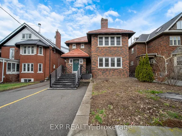 896 Avenue Rd Floor 3, Toronto, ON M5P 2K6