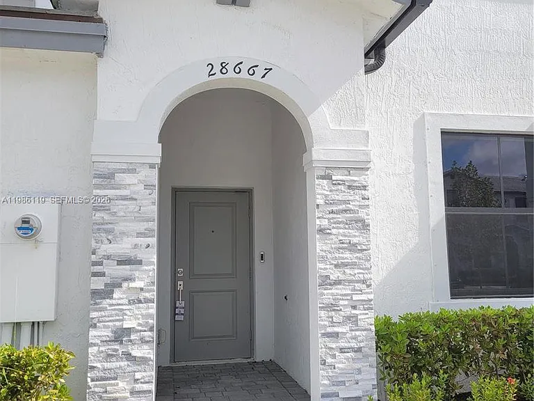 28667 SW 132nd Ct — Photo 1