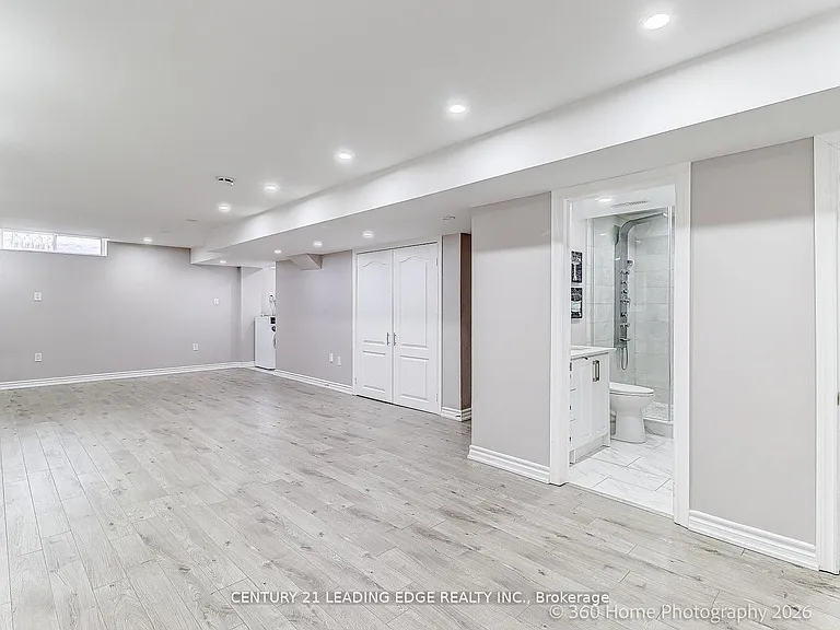 75 Kentview Cres — Photo 18