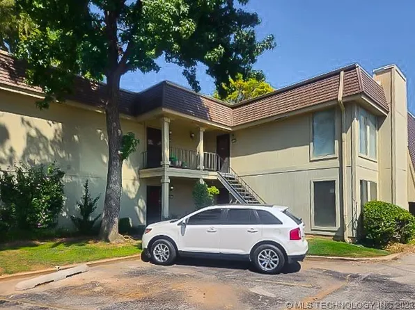 6732 S Lewis Ave Unit 302, Tulsa, OK 74136