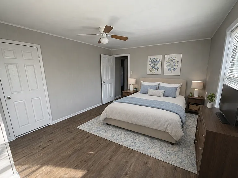 430 E Parnell St — Photo 5