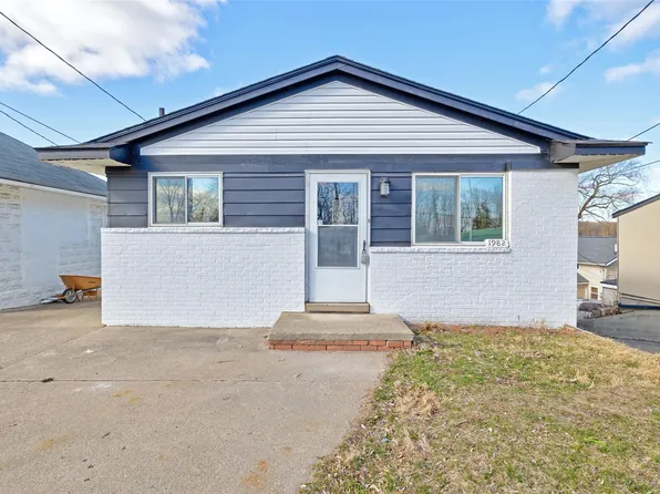 1982 S Ortonville Rd, Ortonville, MI 48462