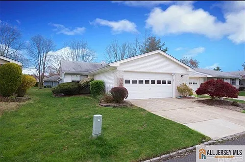 705 Croydon Rd Photo 1