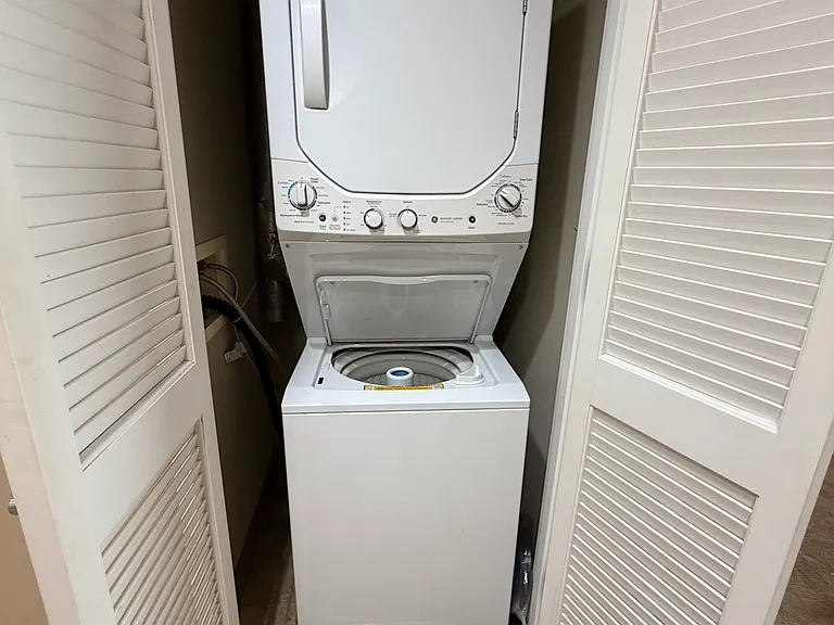815 Arch 37 St #519 — Photo 9