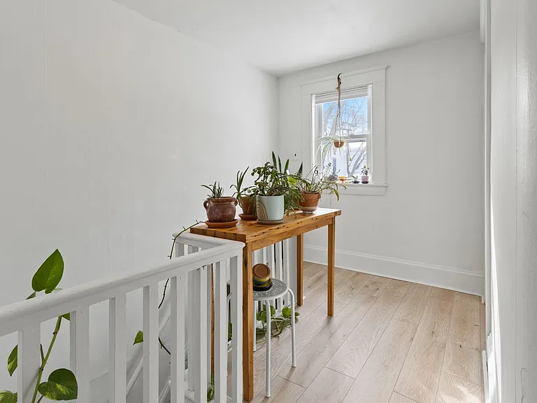 36 Pool St #36 — Photo 10