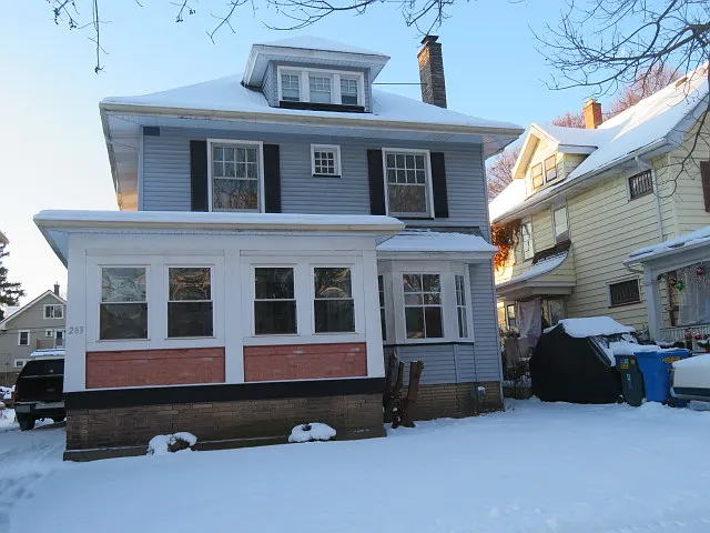 4 bed, 1867 sqft, $2,400 — Photo 1