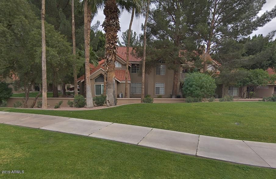 1st image of 1633 E Lakeside Dr Unit 13