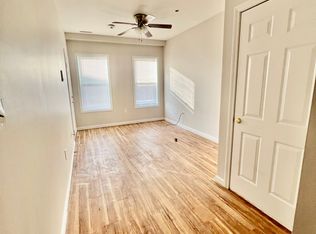 264 School St APT 6, Lowell, MA 01854