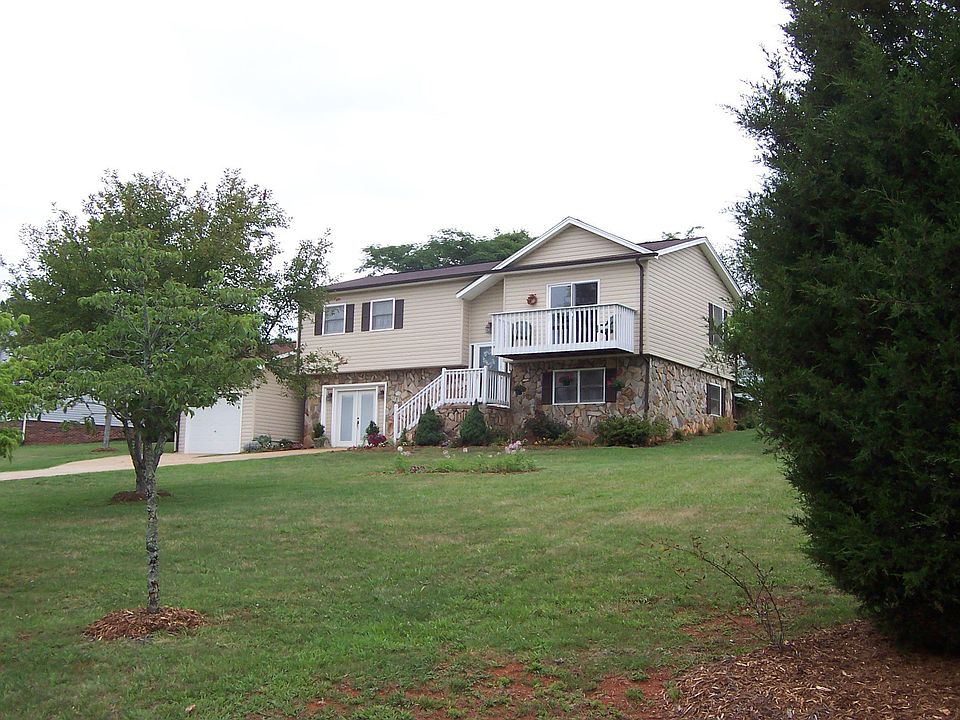 Front View of Home