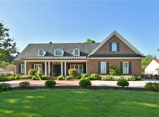 2830 Reynolds Dr, Winston Salem, NC 27104