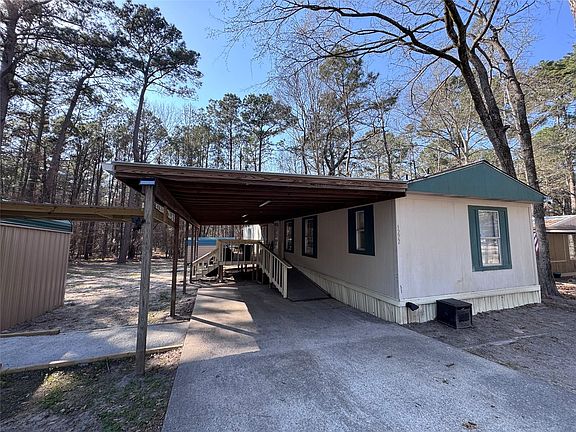 2nd image of 1222 Cardinal Ln