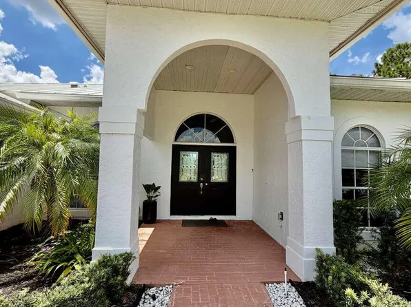 120 SARATOGA Boulevard W, Royal Palm Beach, FL 33411