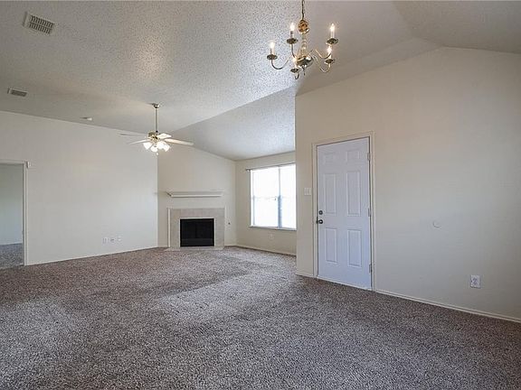 4th image of 405 Rock Prairie Ln
