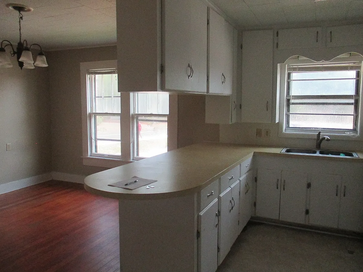 Building Photo - 705 Tech Dr