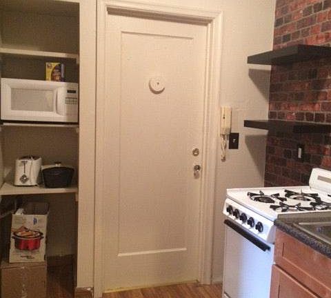 2nd image of 364 Hamilton St #4
