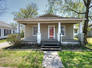 640 W Oak St, Columbus, KS 66725