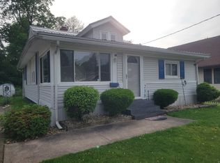 238 Forest Dr, Erie, PA 16505