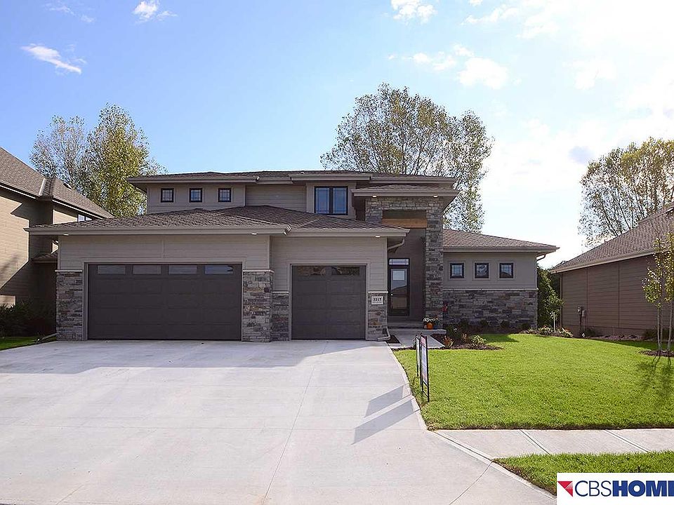1st image of 3217 N 162nd Avenue Cir