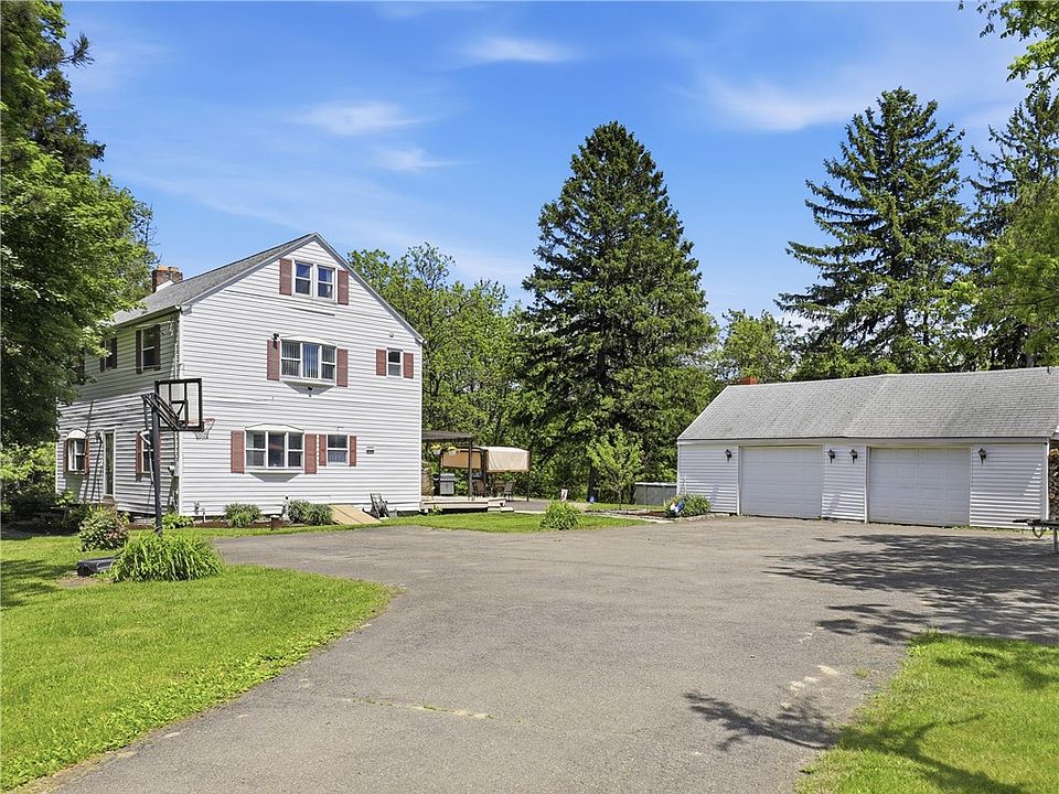 1st image of 34 Goodrich Rd