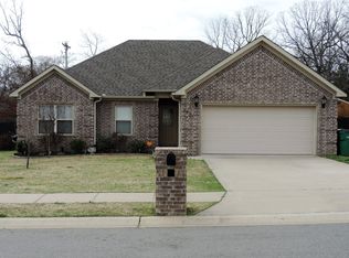581 Crepe Myrtle Loop, Cabot, AR 72023