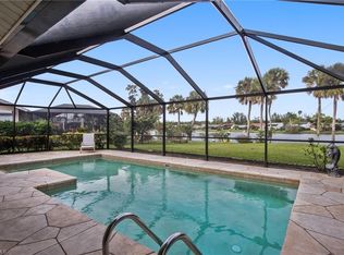 1464 Monarch Cir, Naples, FL 34116