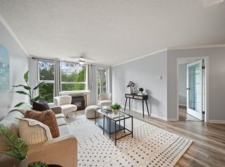 1250 Quayside Dr #305, New Westminster, BC V3M 6E2