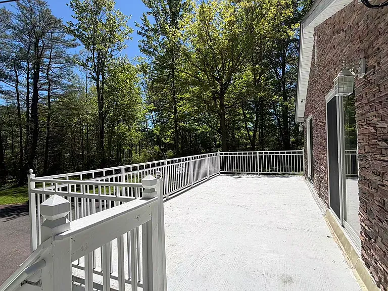 23 Hillcrest Rd #A — Photo 24