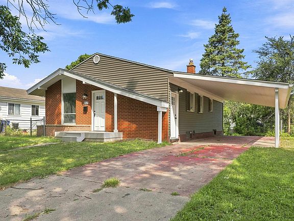 3rd image of 817 Dell Ave