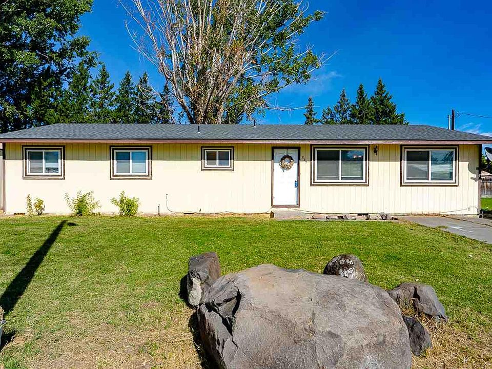 1st image of 833 N 58th Ave