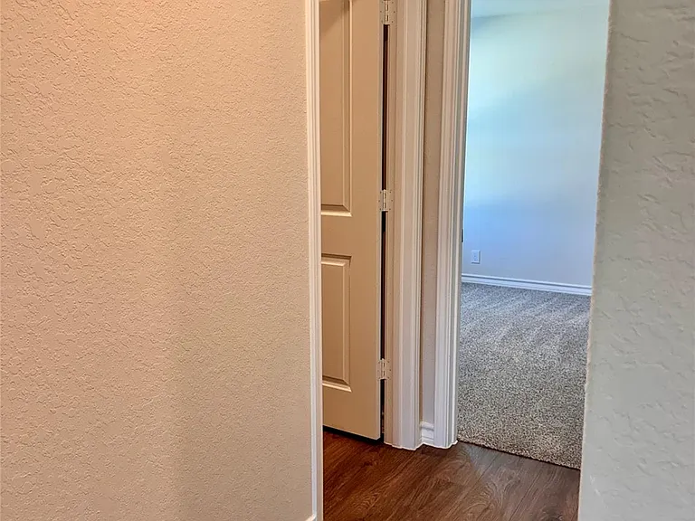 204 Steele Hbr — Photo 8