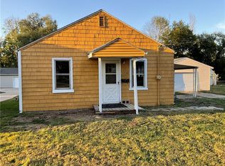 1720 W Ravina Park Rd, Decatur, IL 62526