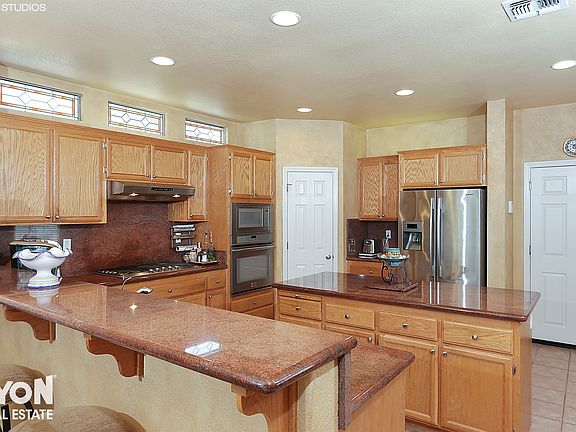 5th image of 3342 Swallows Nest Ln
