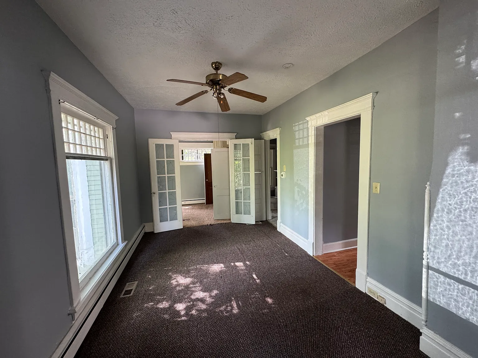 1 bed, $900 — Photo 3