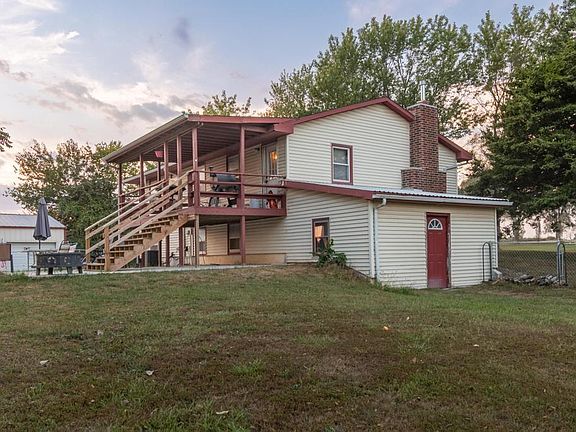 4th image of 9677 SE 232nd St