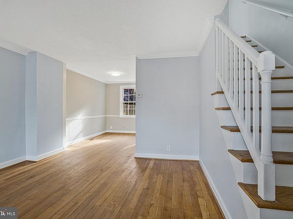 5th image of 3032 S Abingdon St