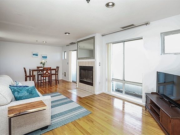 5th image of 200 Falls Blvd Unit H308