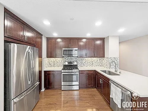 8939 Promenade North Pl Photo 1