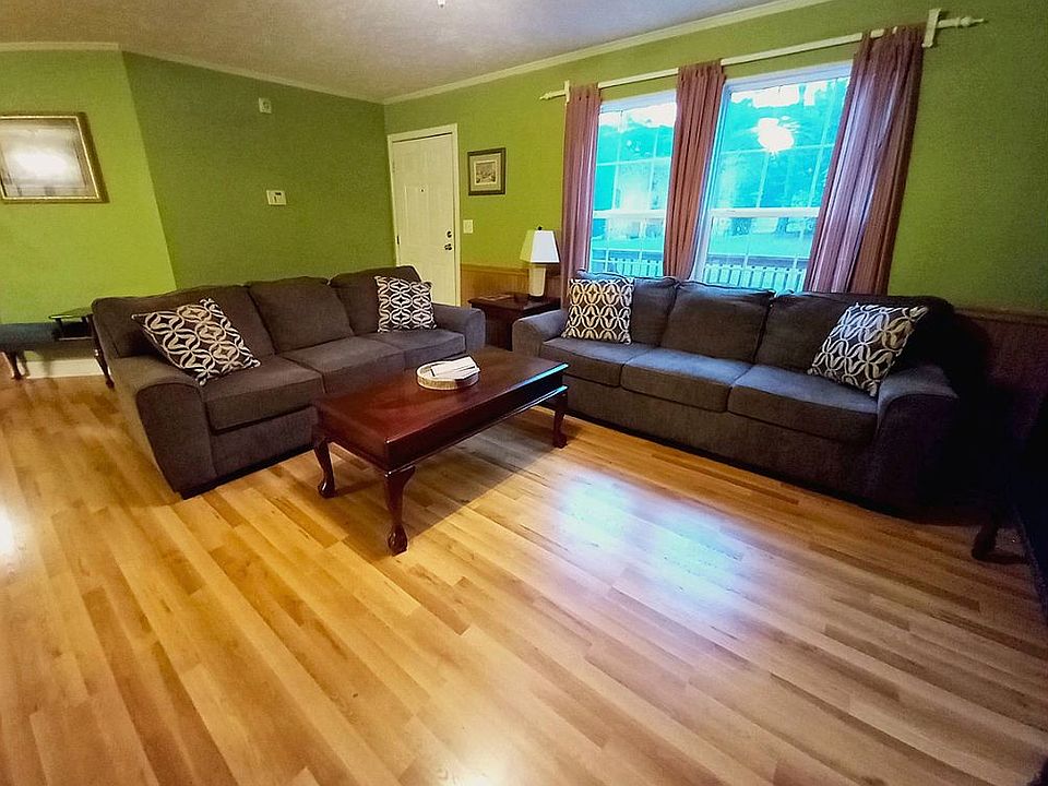 Large Living Room.