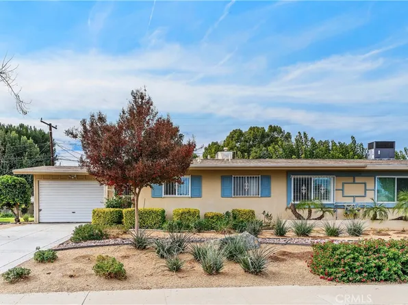 28121 Pebble Beach Dr, Menifee, CA 92586