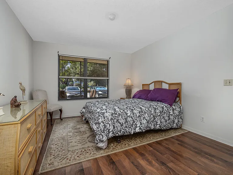 6537 SE Federal Hwy #101 — Photo 12