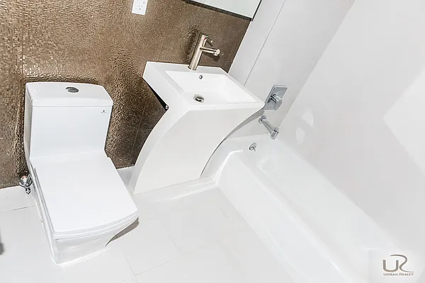 Rented by Urban Realty NYC | media 55