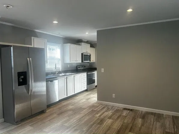 3731 S Glenstone Ave Lot 195, Springfield, MO 65804