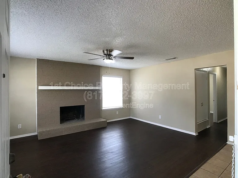 7041 Crosstimbers Ln — Photo 5