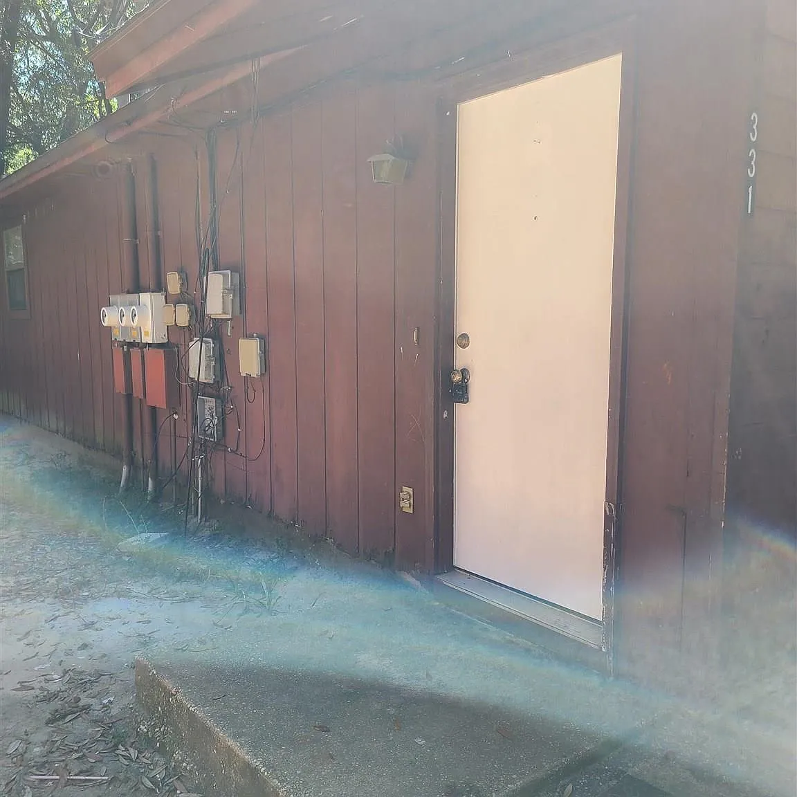 2 bed, 1.0 bath, 1042 sqft, $1,095 — Photo 3