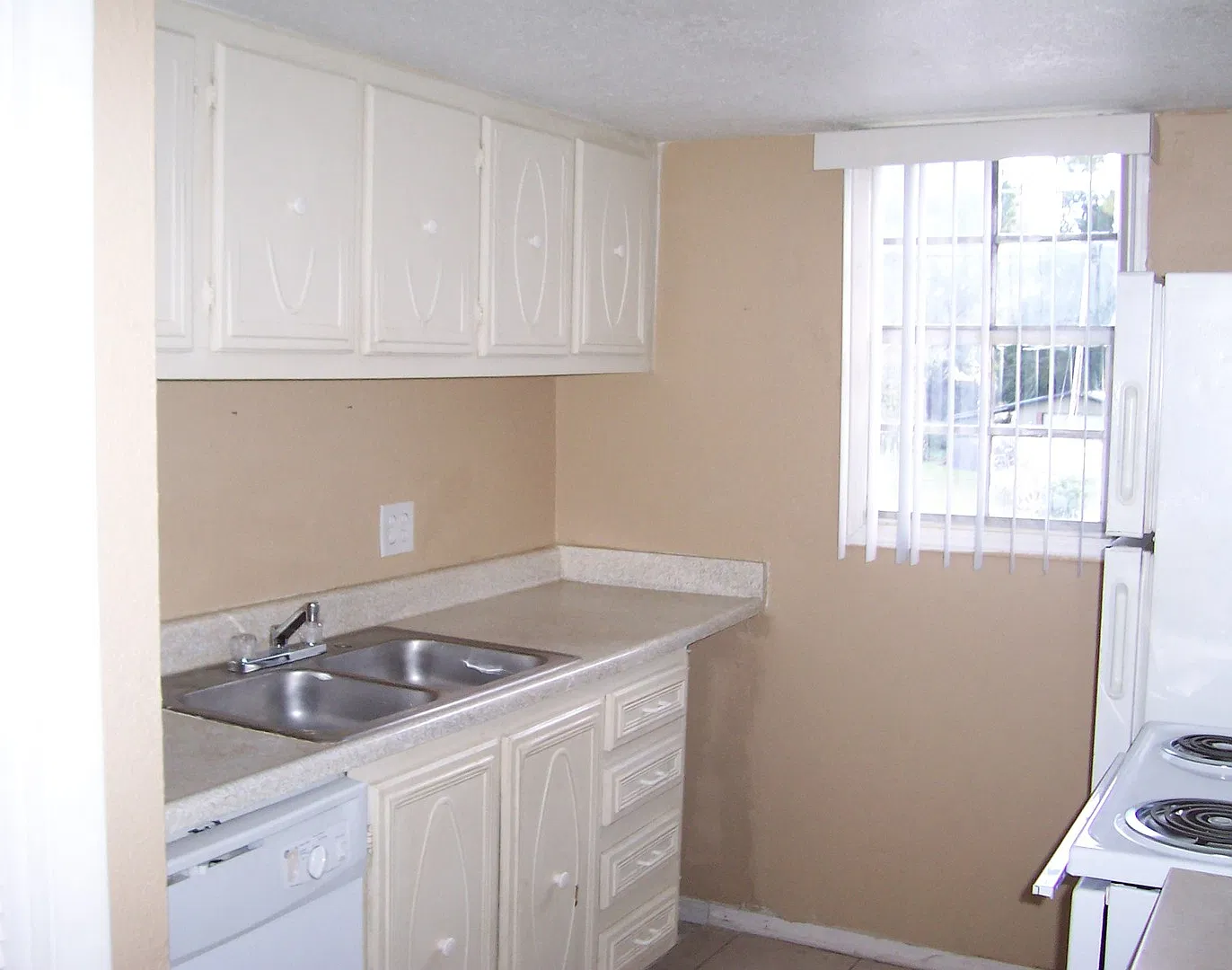 2765 L B McLeod Rd — Photo 4